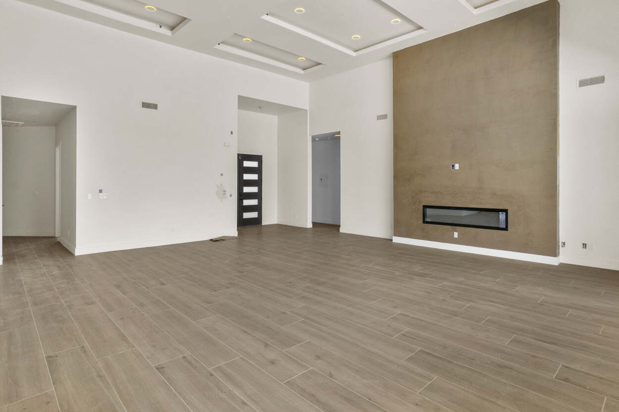 633 Bir living room fireplace